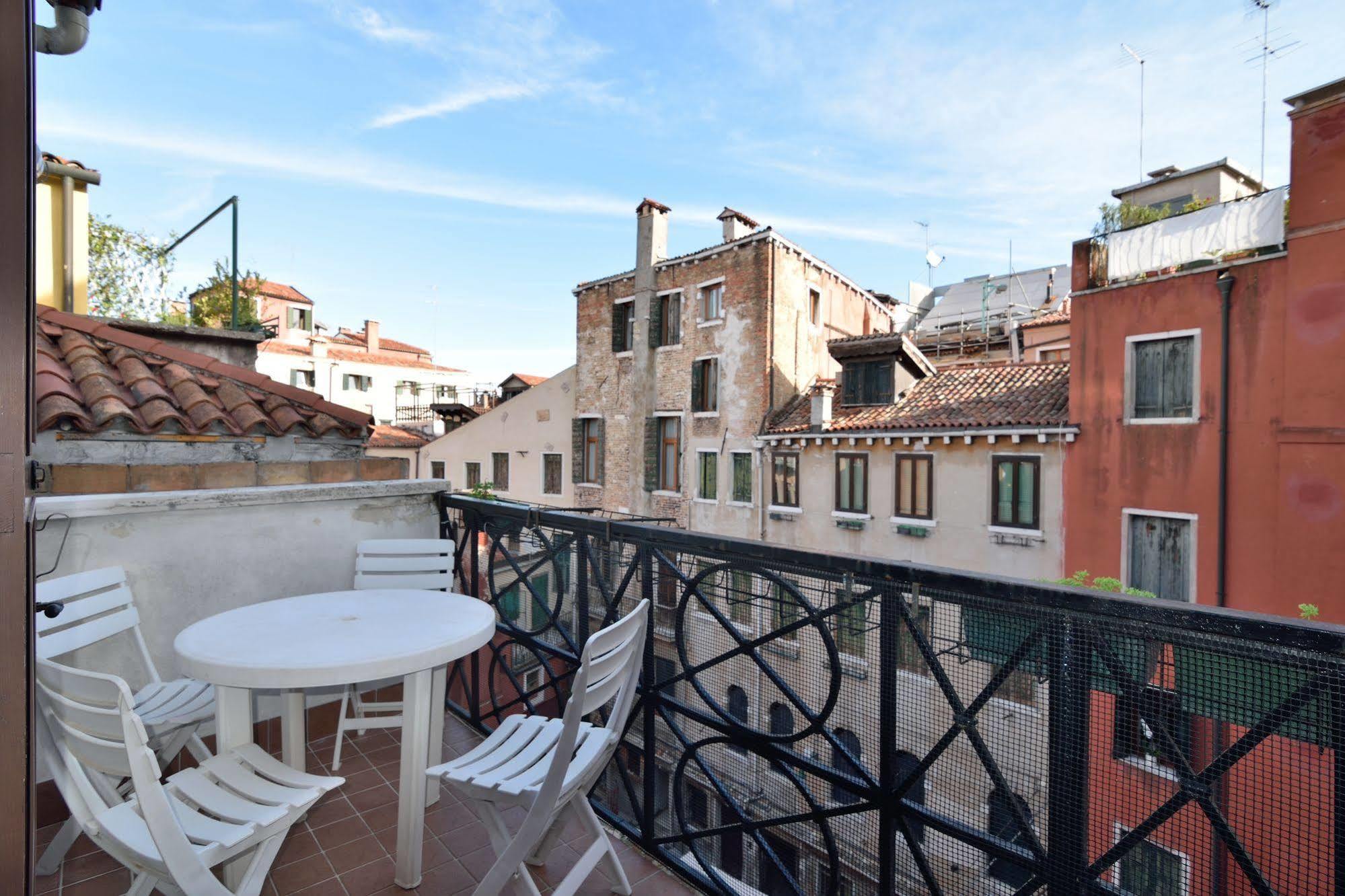 Specchieri * Venecia